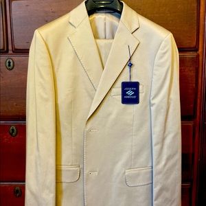 Joseph Abboud boys suit